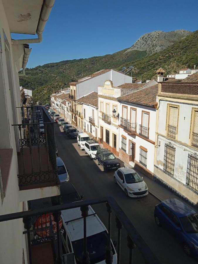 Pension La Sierra Cortes de la Frontera Eksteriør bilde