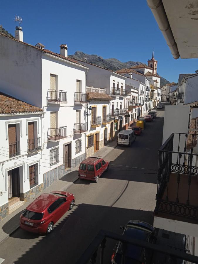Pension La Sierra Cortes de la Frontera Eksteriør bilde