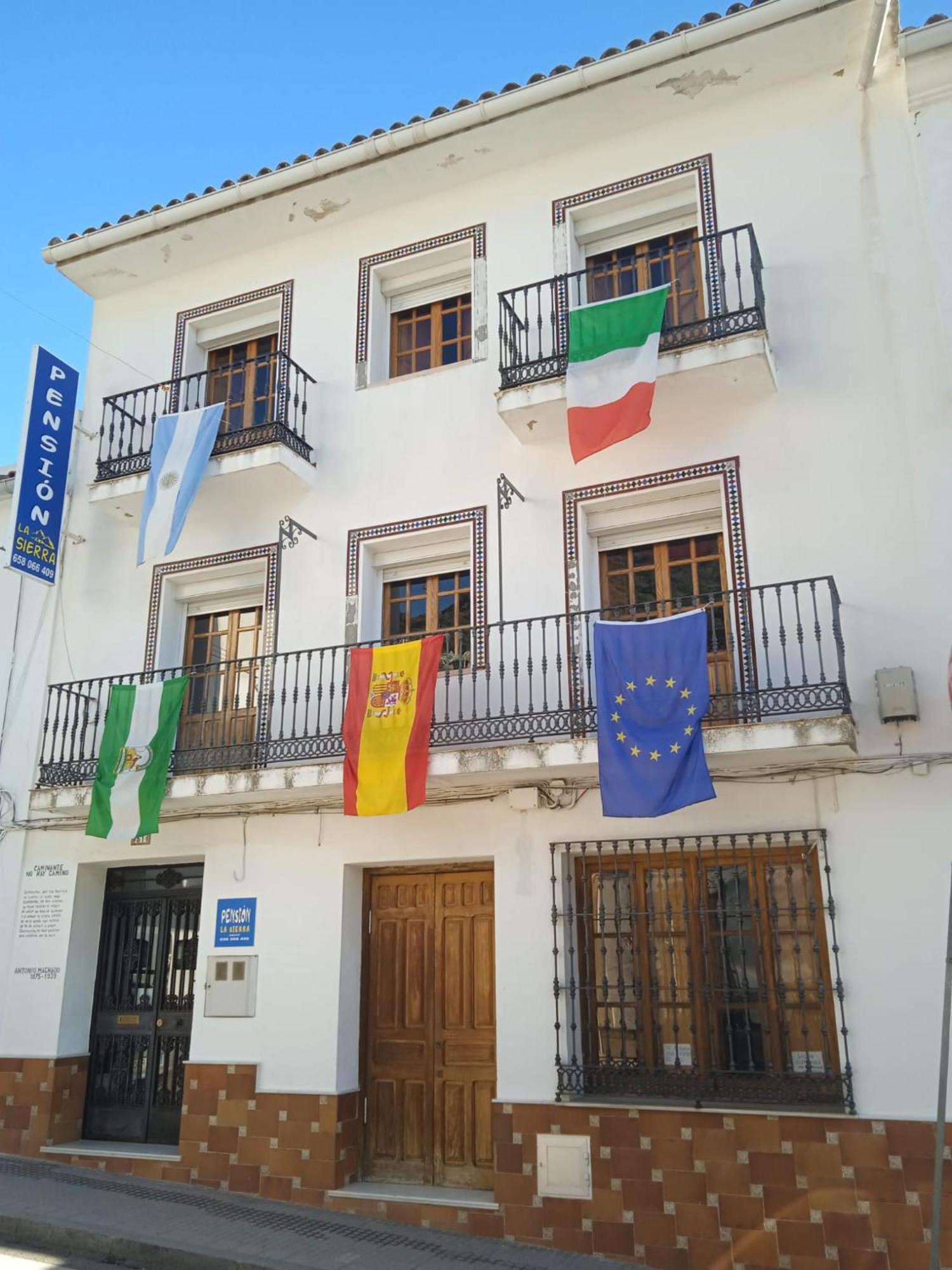 Pension La Sierra Cortes de la Frontera Eksteriør bilde
